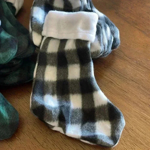 24 small stockings red/green/black 7” tall -NEW- - Picture 2 of 6